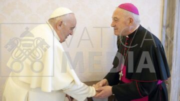 foto-Ligorio-col-Papa-2-768×511